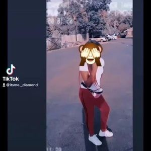 Meet your Posher, Diamond